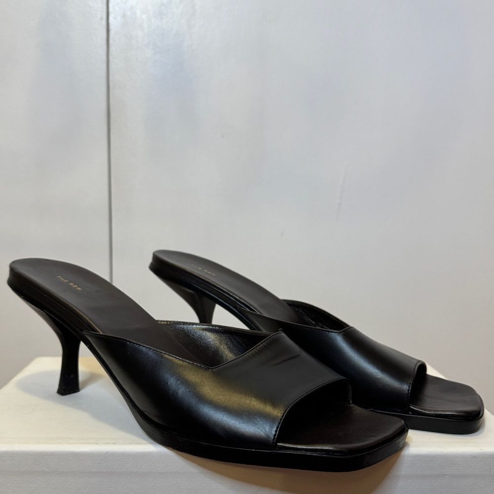 THE ROW Lauren Mules Black Calfskin Leather Women’s Size 42